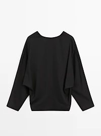 Flowing blouse with V-neckline