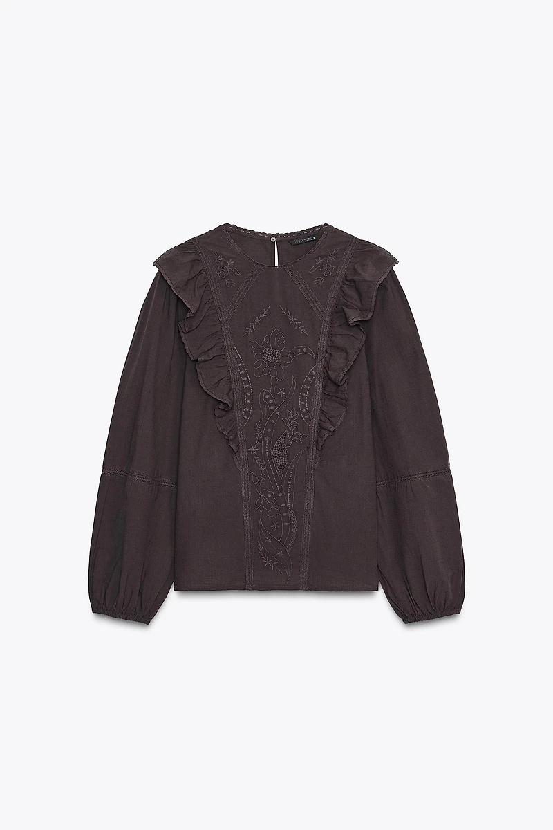 FLORAL EMBROIDERY BLOUSE