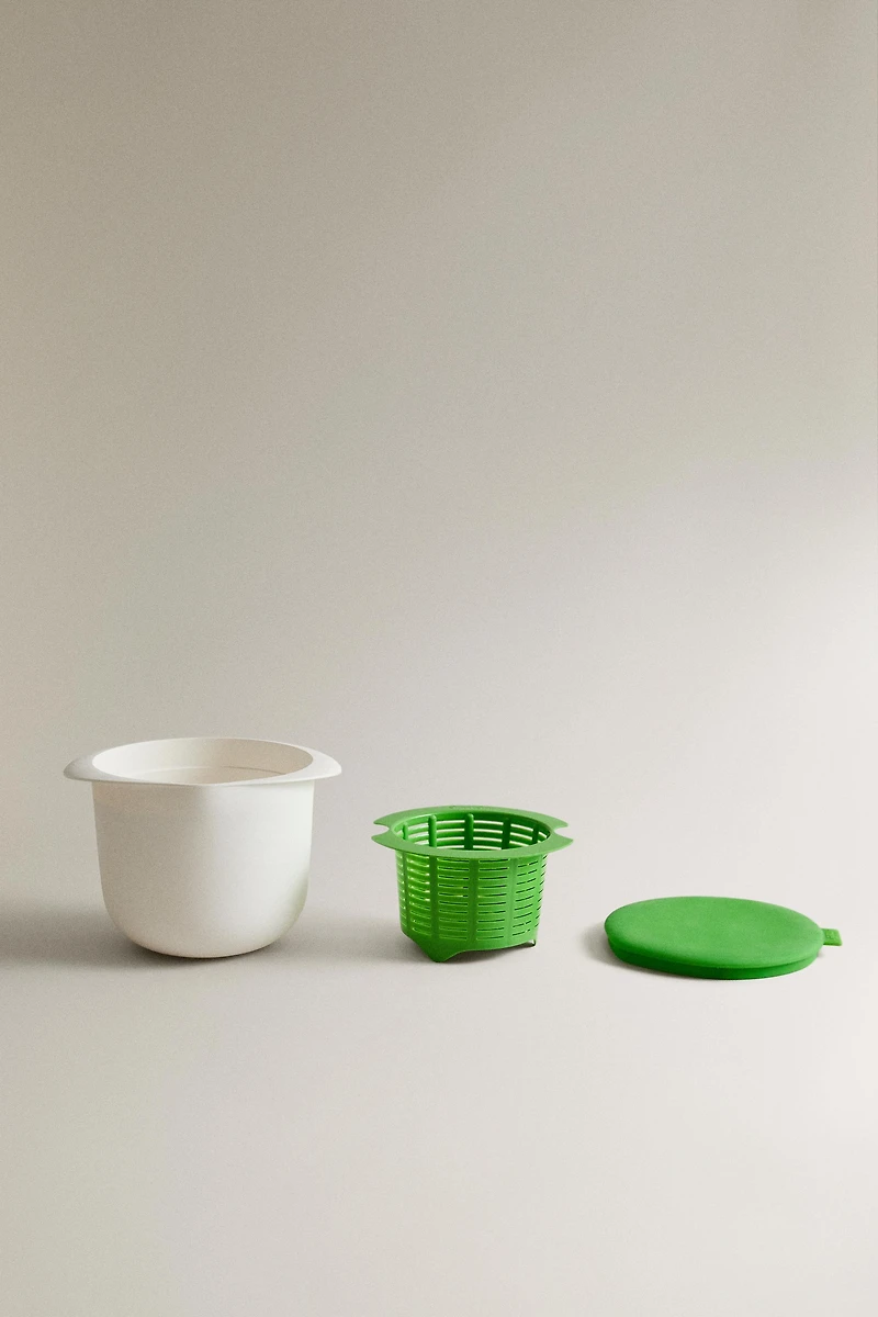 LÉKUÉ CHEESE MAKER