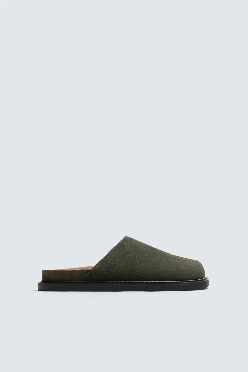 SABOTS EN CUIR