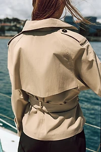SHORT TRENCH COAT WITH SHOULDER PADS AND BELT