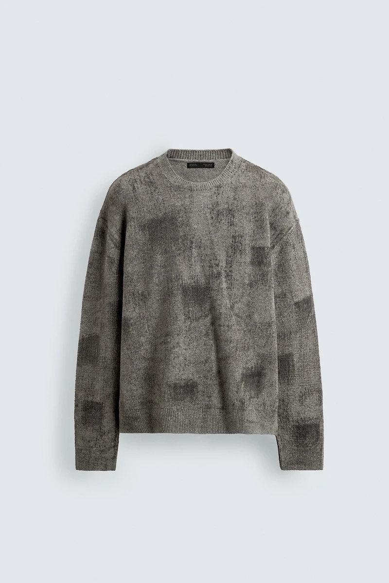 BRUSHED ABSTRACT PRINT JUMPER