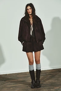 PLEATED BUTTON SHORTS