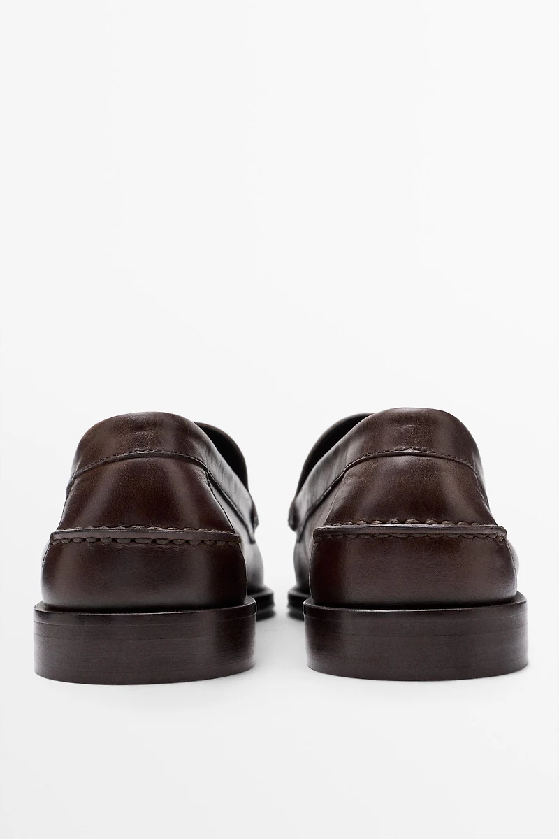 Oiled leather loafers