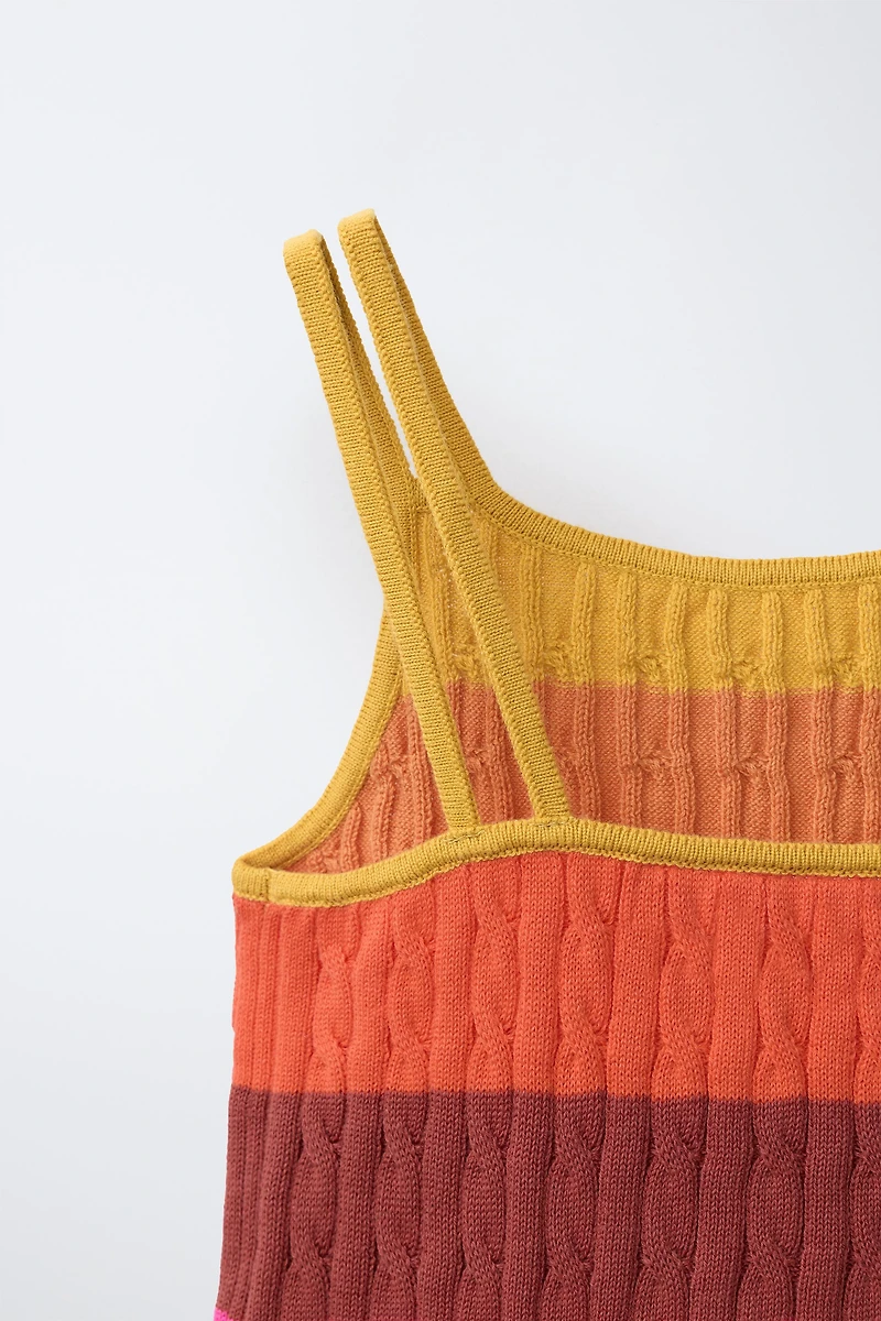 CABLE KNIT TOP