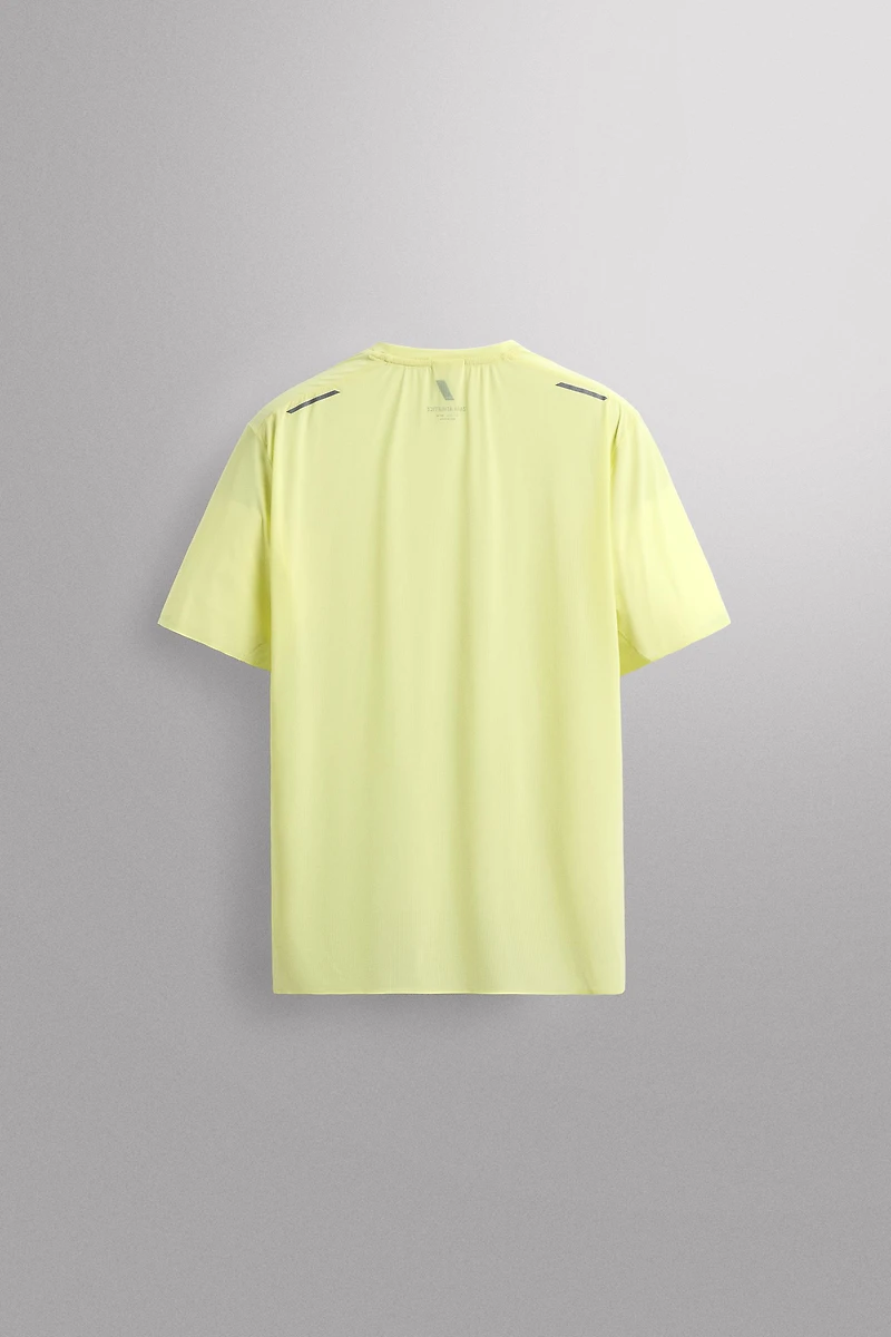 LIGHTWEIGHT TECHNICAL T-SHIRT