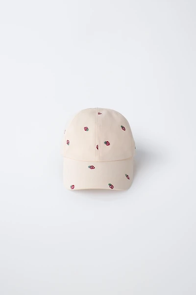 EMBROIDERED STRAWBERRY CAP