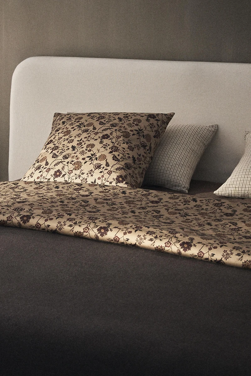 FLORAL PRINT SATEEN DUVET COVER