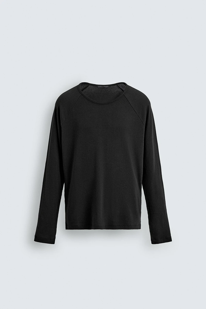 LIGHTWEIGHT RAGLAN T-SHIRT
