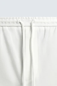 SHORT REGULAR FIT CONFORT