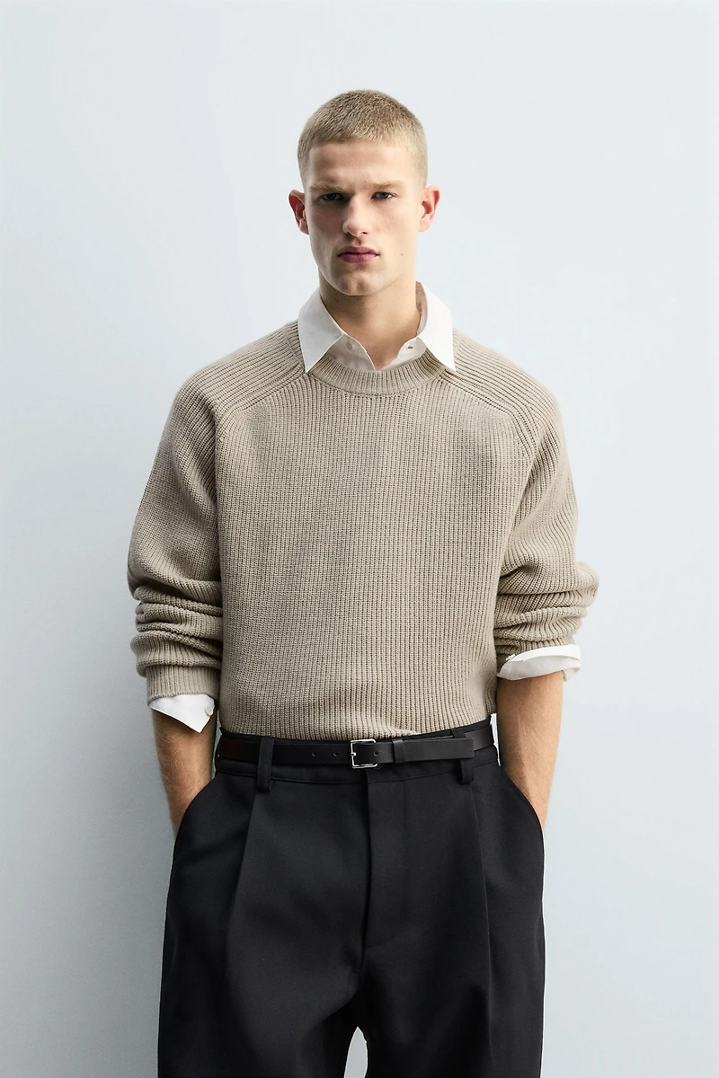 TEXTURED BOXY FIT JUMPER