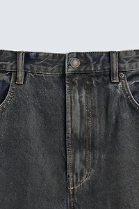 WAXED EFFECT BAGGY FIT JEANS