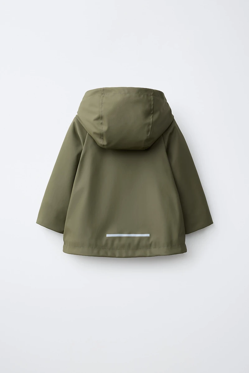 WATER-RESISTANT RUBBERIZED RAINCOAT