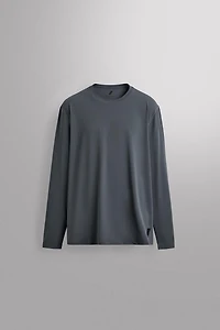 BASIC LONG SLEEVE TECHNICAL T-SHIRT
