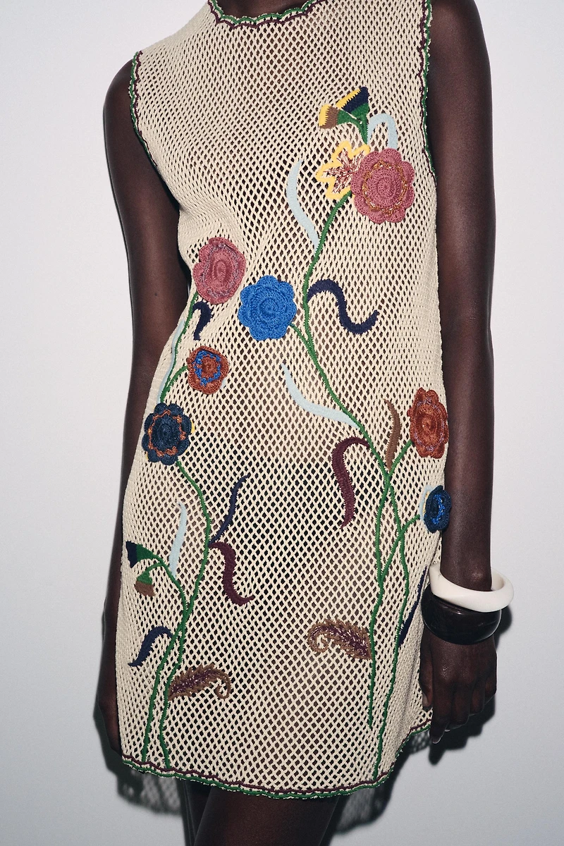 CROCHET DRESS WITH FLORAL EMBROIDERY ZW COLLECTION