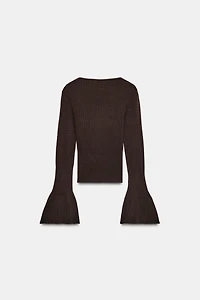 FITTED KNIT FLARED SLEEVE JUMPER