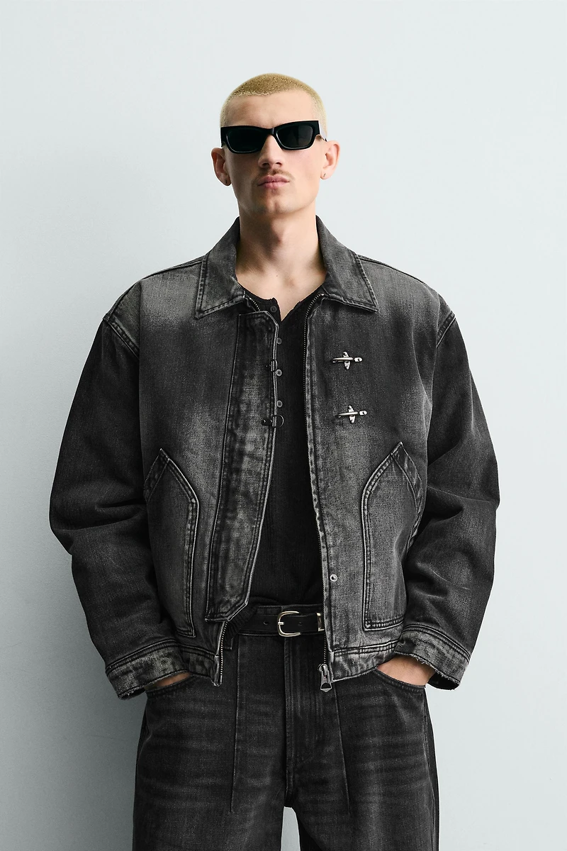 BOXY FIT DENIM JACKET WITH FIREMAN CLASPS