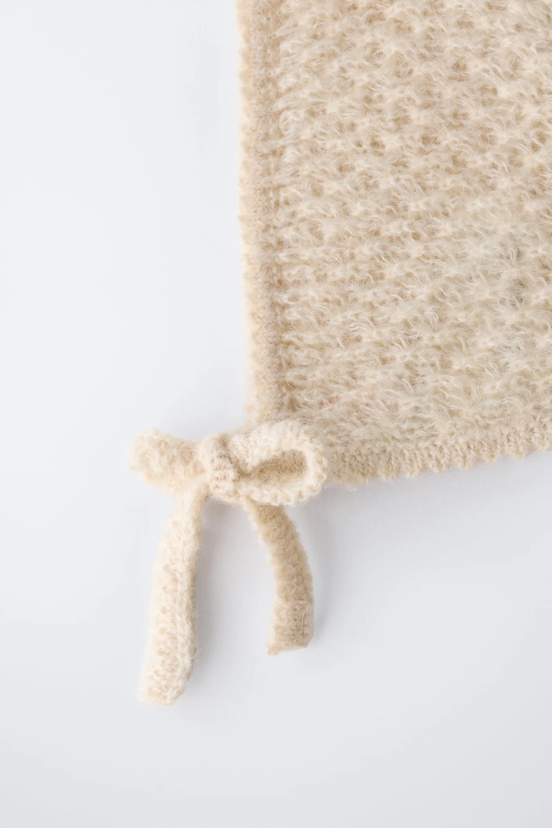 KNIT BONNET WITH WOOL