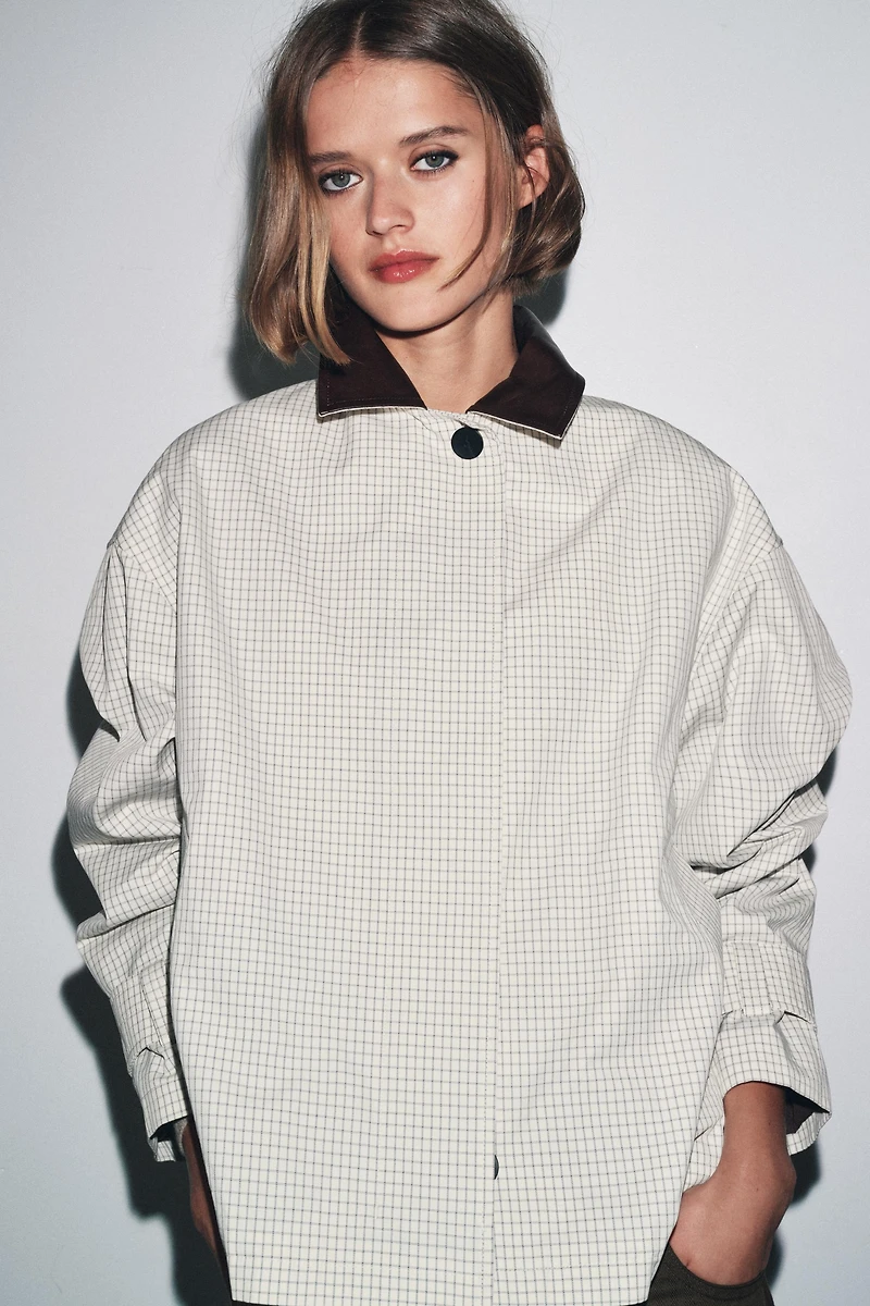 ZW COLLECTION FAUX LEATHER COLLAR SHORT TRENCH COAT