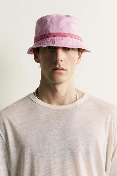 WASHED BUCKET HAT
