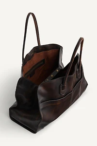 LIMITED EDITION LEATHER SHOULDER BAG
