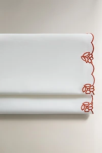 EMBROIDERED FLOWERS CRIB FLAT SHEET AND PILLOWCASE SET