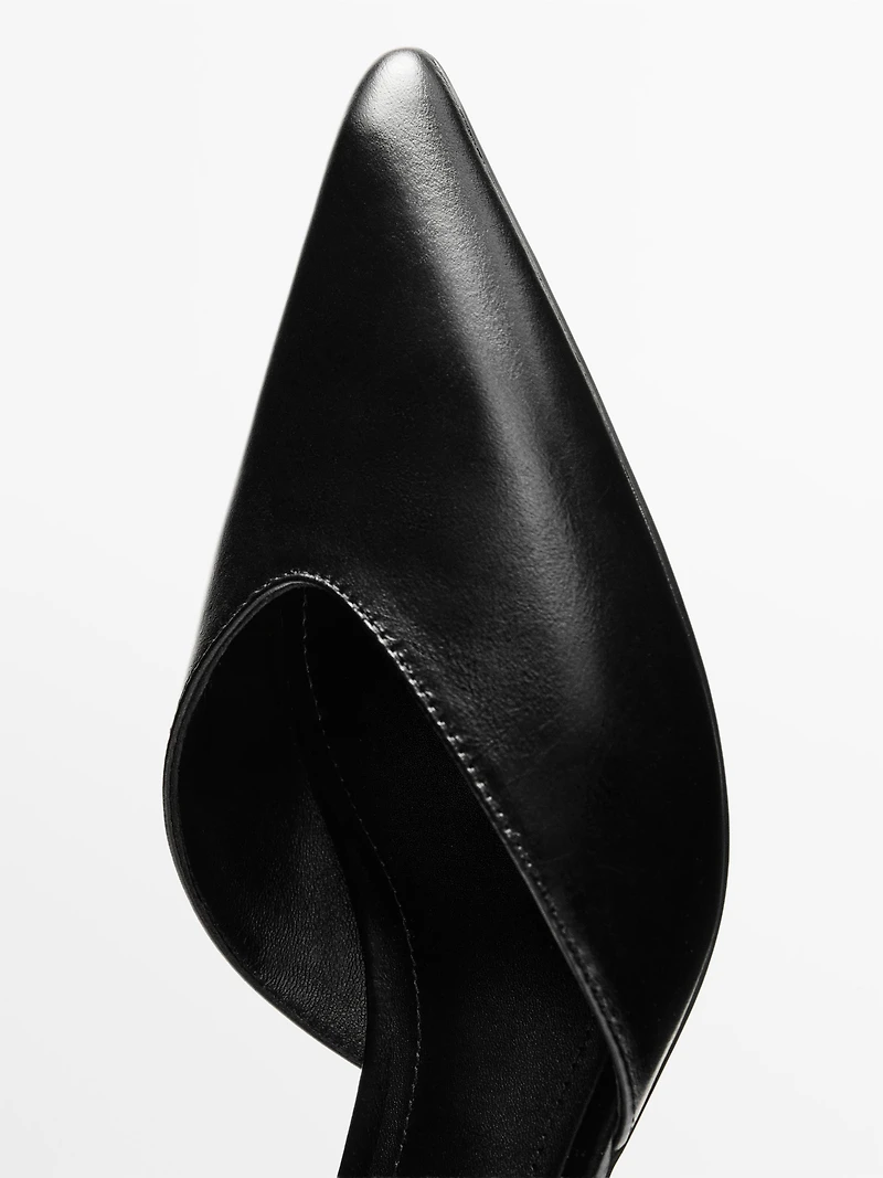 High-heel slingback shoes