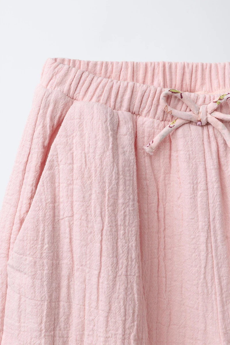 TEXTURED BAGGY PANTS