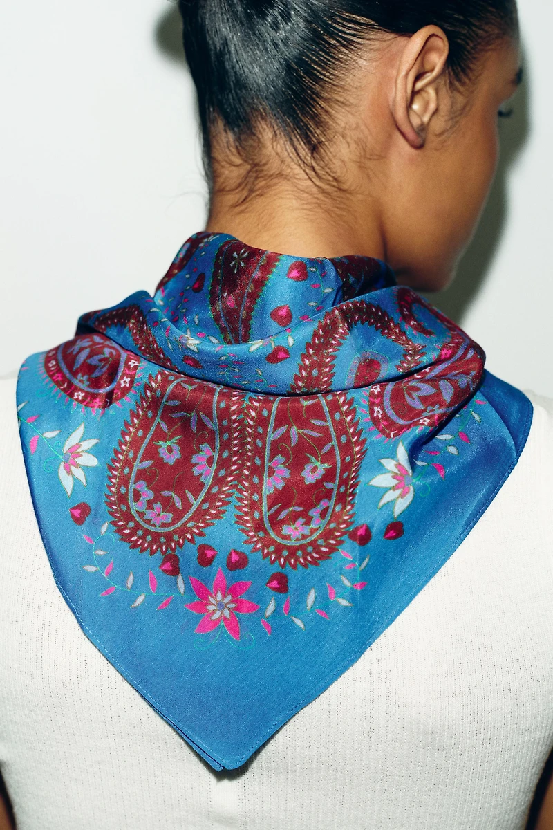 PAISLEY PRINT SILK SCARF