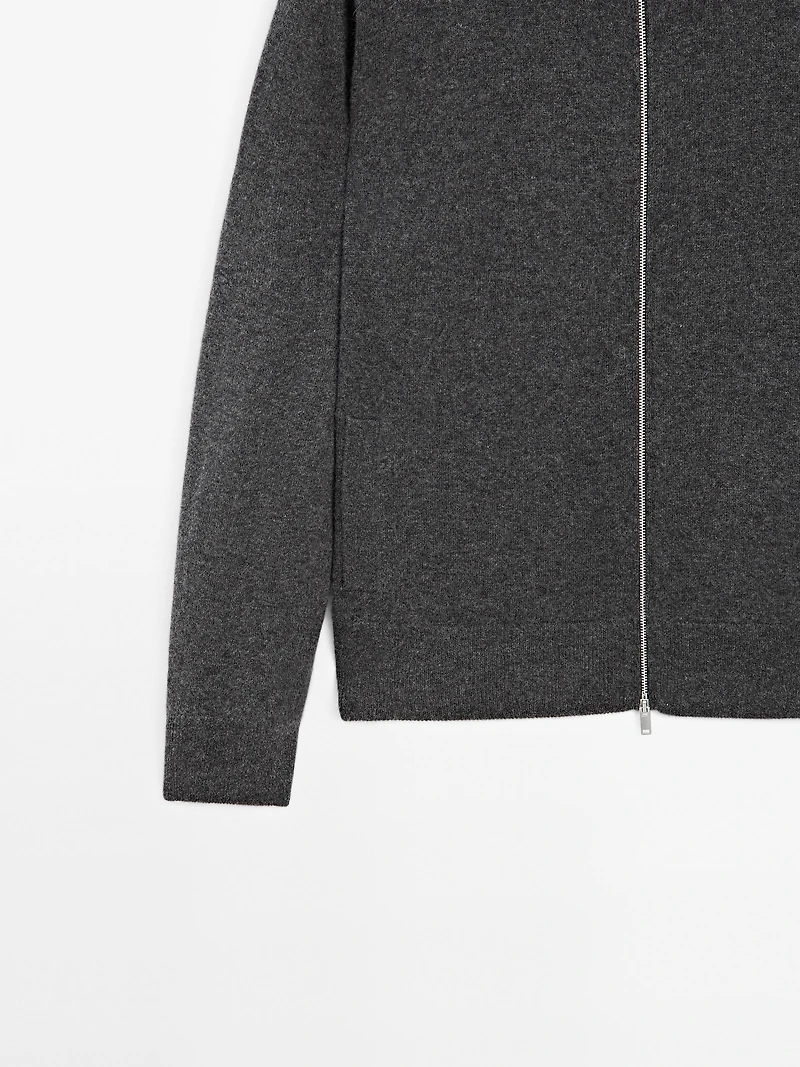 100% cashmere zip-up cardigan
