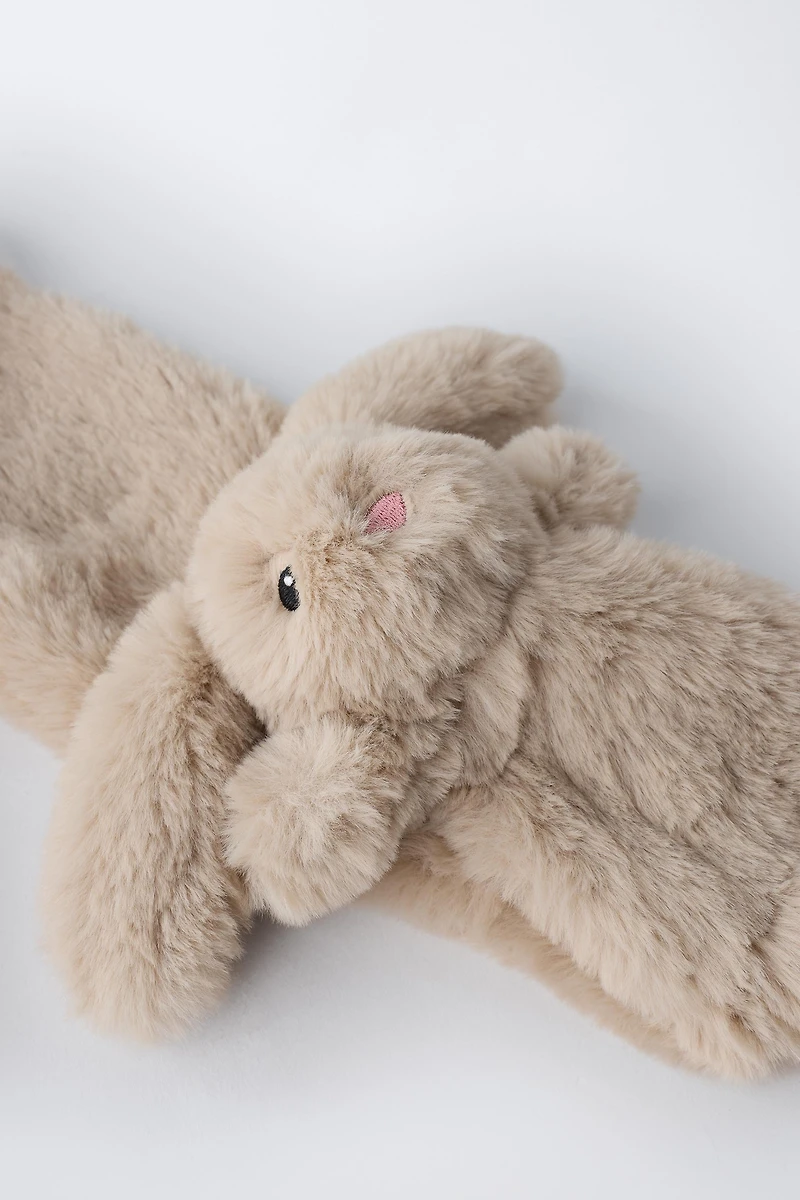 FAUX FUR BUNNY SCARF