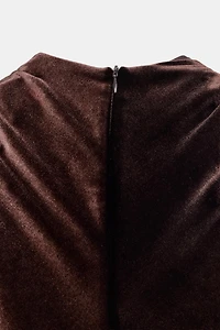 ROBE MI-LONGUE DRAPÉE EN VELOURS