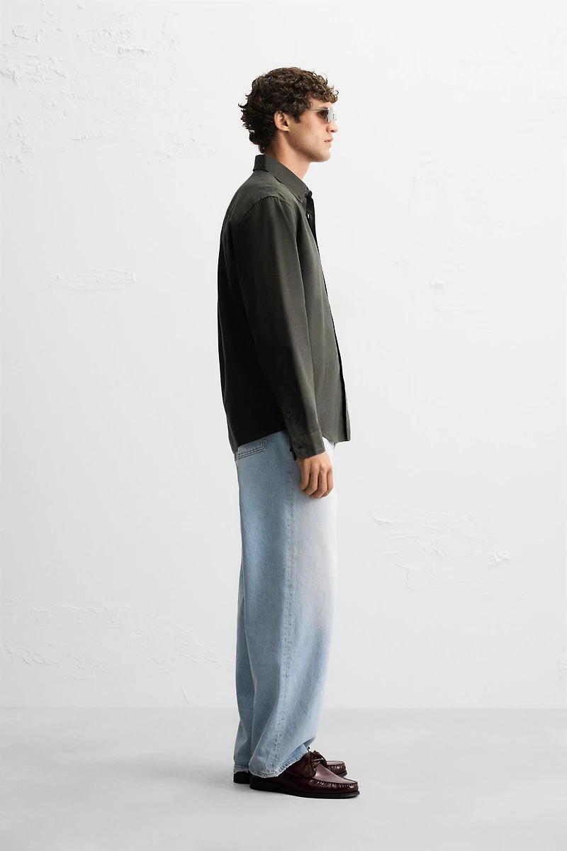 TEXTURED OXFORD SHIRT