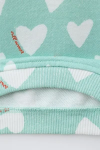 HEART PRINT SWEATSHIRT