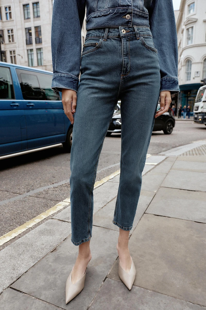 Z.01 HIGH WAIST COMFORT MOM FIT JEANS