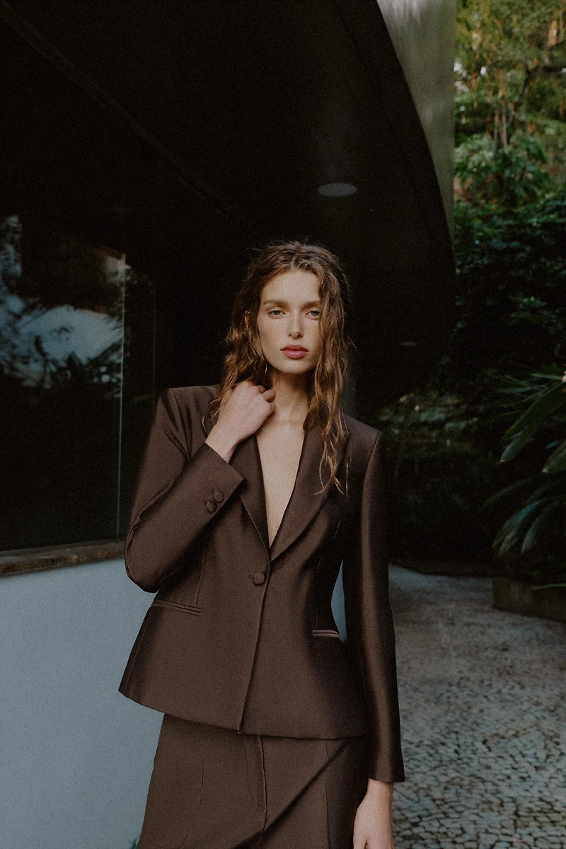 SATIN EFFECT TAILORED BLAZER
