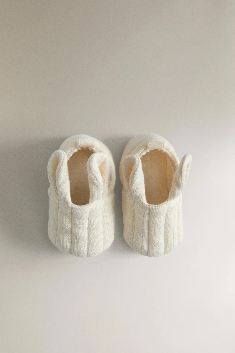 CHAUSSONS OREILLES