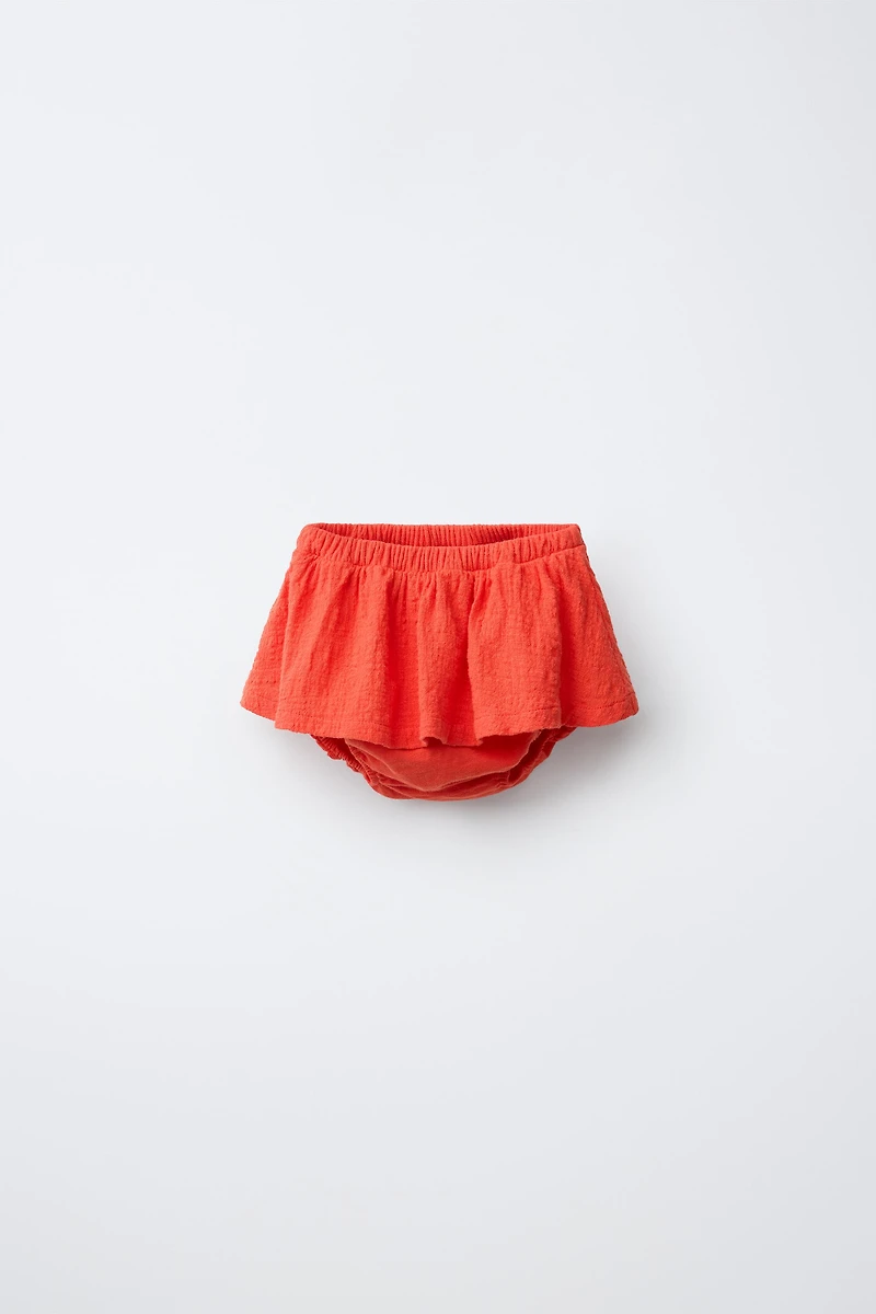 SKIRTED BOTTOMS