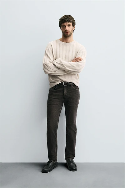 BASIC SLIM FIT JEANS
