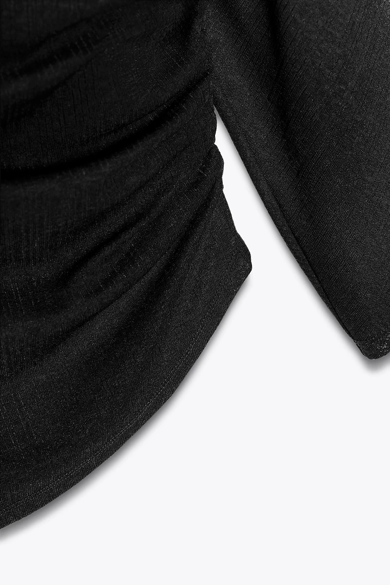 FLOWY ASYMMETRIC TOP
