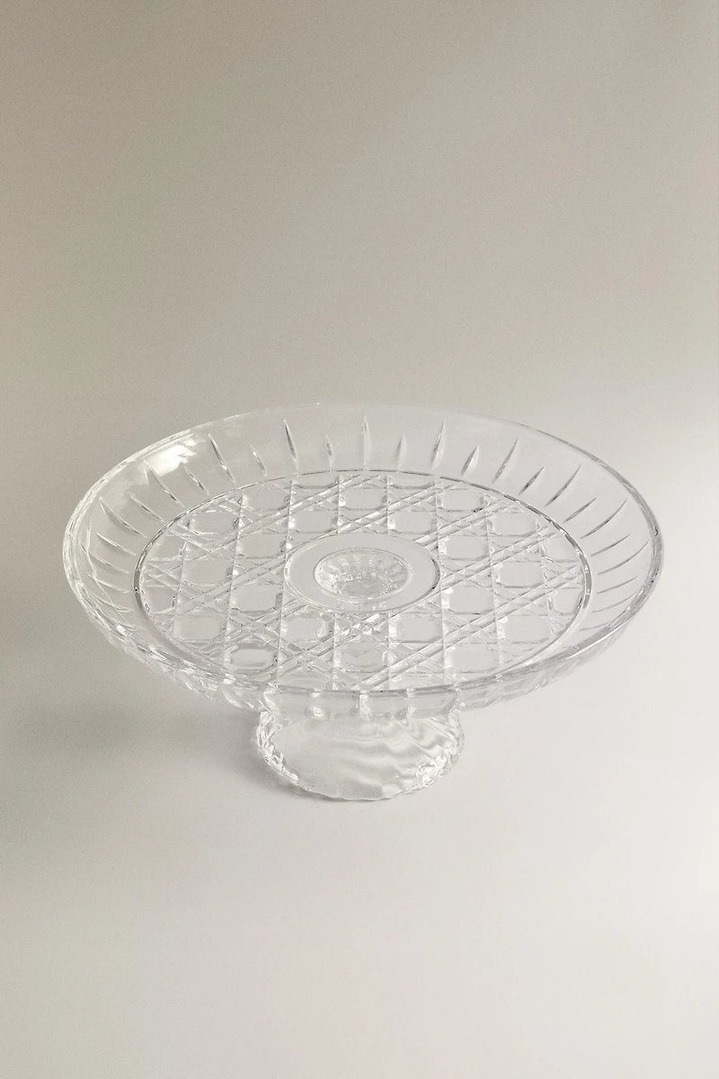 RAISED GLASS SERVING DISH WITH DIAMOND DESIGN