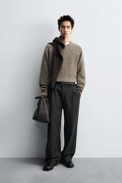 TEXTURED RELAXED FIT JUMPER