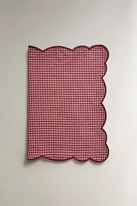 REVERSIBLE GINGHAM PLACEMAT