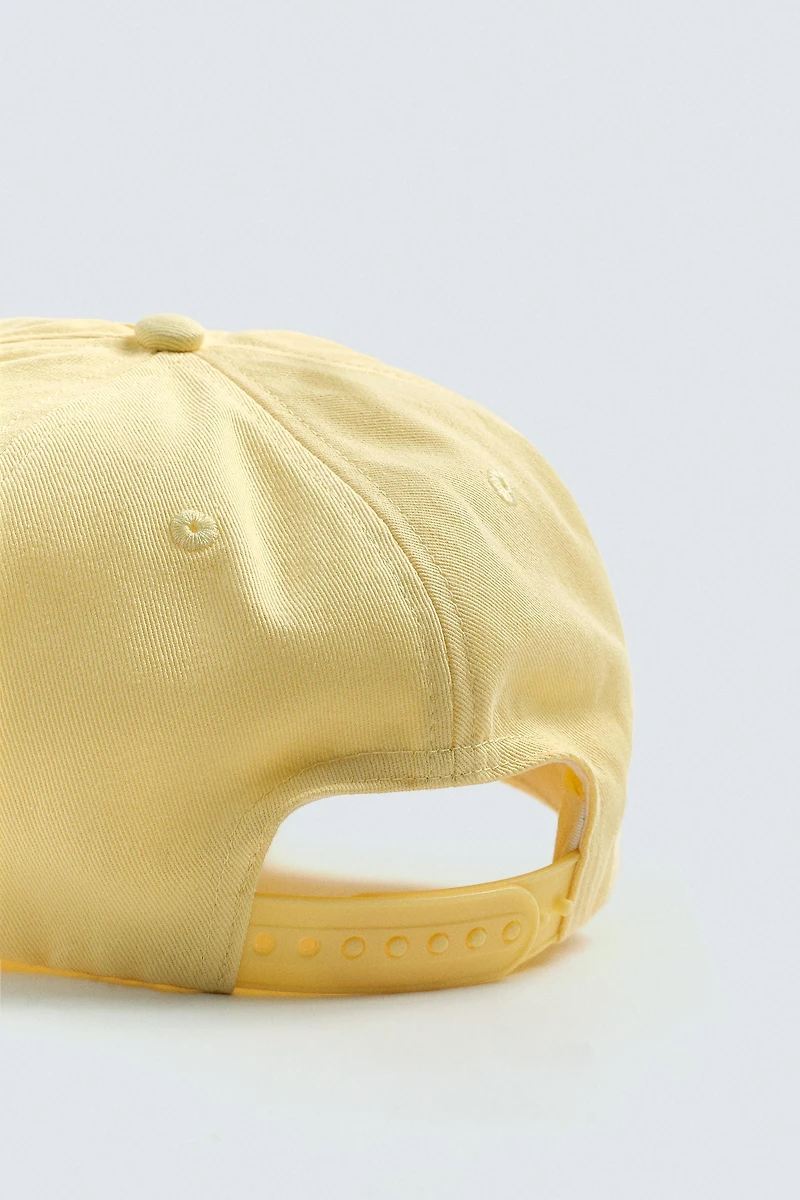 CASQUETTE INSCRIPTION HARRY LAMBERT FOR ZARA X DISNEY