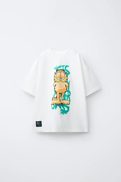 GARFIELD © PAWS INC GRAFFITI T-SHIRT