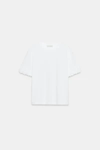 FLORAL EMBROIDERED T-SHIRT