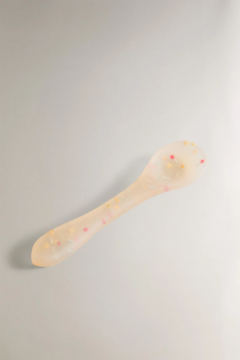 CHILDREN'S CONFETTI SILICONE SPOON