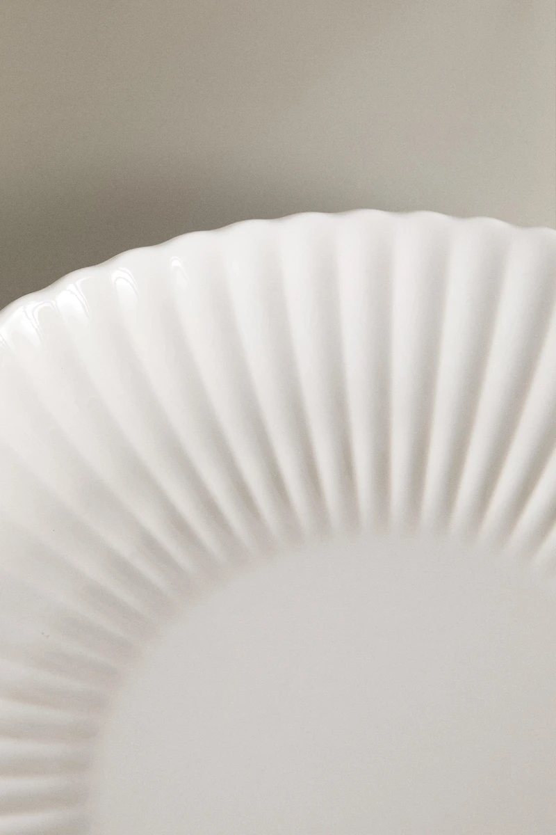 ASSIETTE PLATE PORCELAINE ONDES