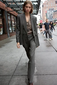 WIDE LEG PLEATED PANTS