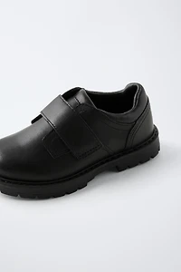 LEATHER SHOES